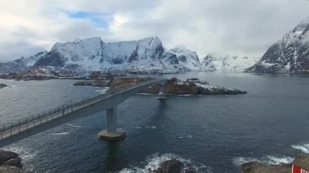 在冬天的 Hamnoy 村鸟瞰图 — 图库视频影像