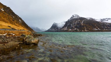 Lofoten bulutlu havalarda