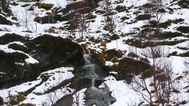 A cachoeira, Lofotens — Vídeo de Stock