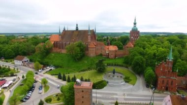 Frombork, katedral yukarıdan görüntülemek