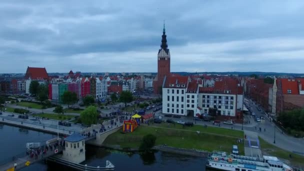 Elblag 小镇的夜晚 — 图库视频影像