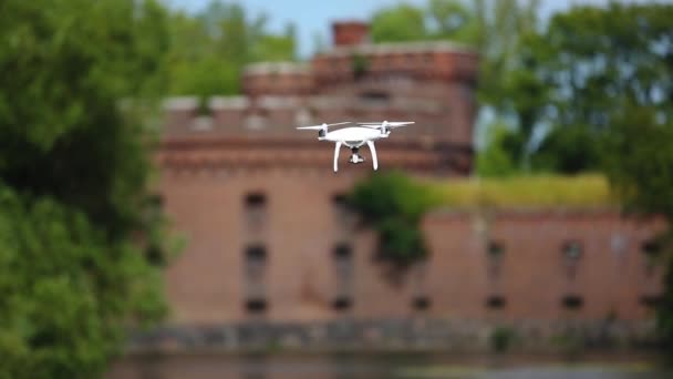 O drone voador — Vídeo de Stock