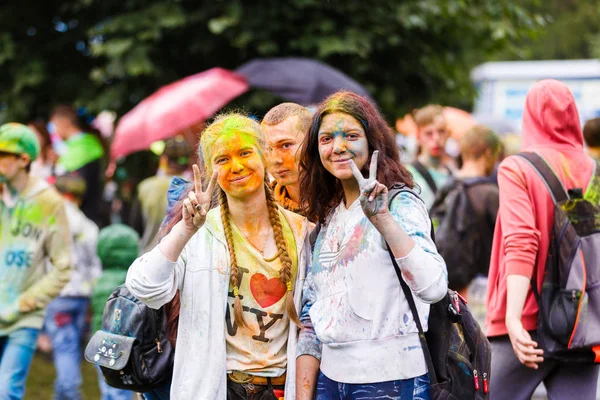 Holi festival in Kaliningrad — Stock Photo, Image