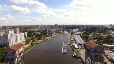 İki katmanlı köprü Kaliningrad