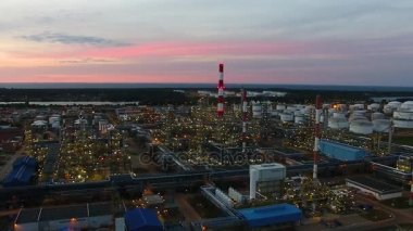 Petrokimya petrol rafineri tesisi, üstten görünüm
