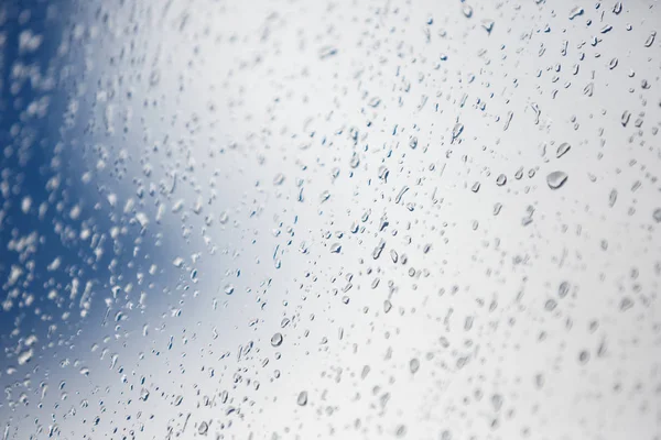 Gotas de chuva no vidro — Fotografia de Stock