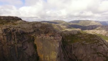 Müezzin kayası havadan görünümü