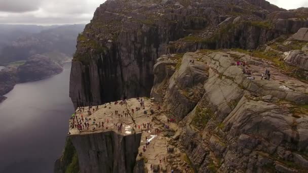 Vue aérienne du rocher Pulpit — Video