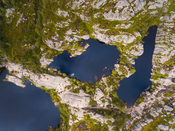 Luchtfoto van bergen, meren — Stockfoto