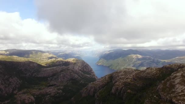 Lysefjord 的鸟瞰图 — 图库视频影像