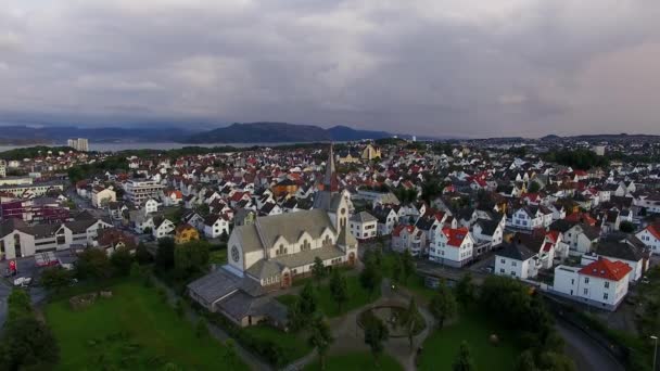 St. Johannes Church of Stavanger, üstten görünüm — Stok video