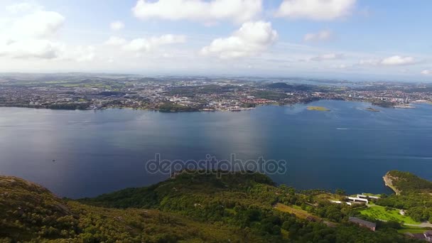 Seascape widok z góry Dalsnuten — Wideo stockowe