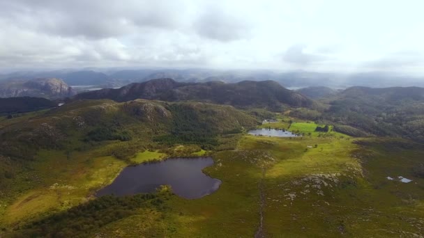 Vue aérienne depuis la montagne Dalsnuten — Video