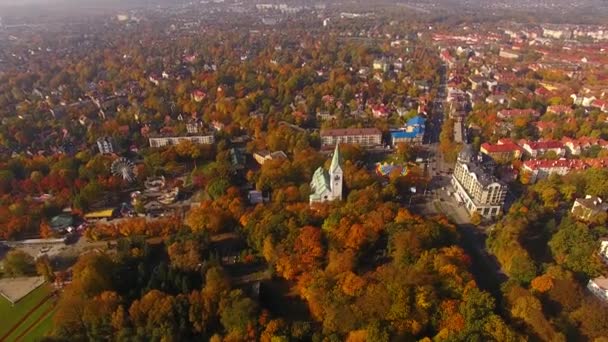 Kaliningrad loutkové divadlo na podzim — Stock video