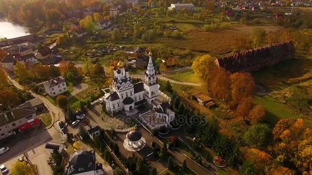 Εναέρια άποψη του ναού στην Bagrationovsk — Αρχείο Βίντεο