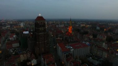 Gdansk old town adlı gece, en iyi görünümü