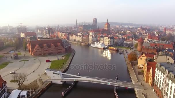 Stare miasto w Gdańsku, widok z góry — Wideo stockowe