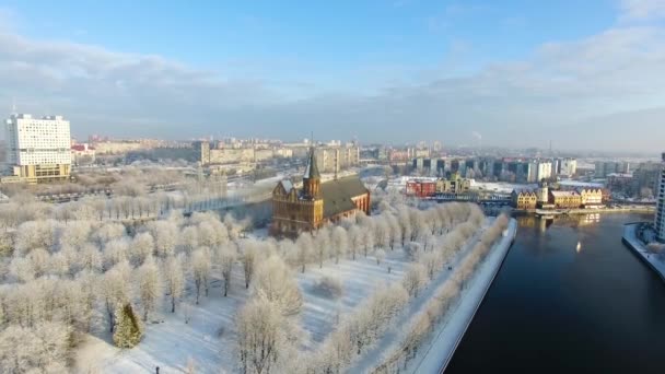 Aérea Catedral Ciudad Nevada Kaliningrado Rusia — Vídeos de Stock
