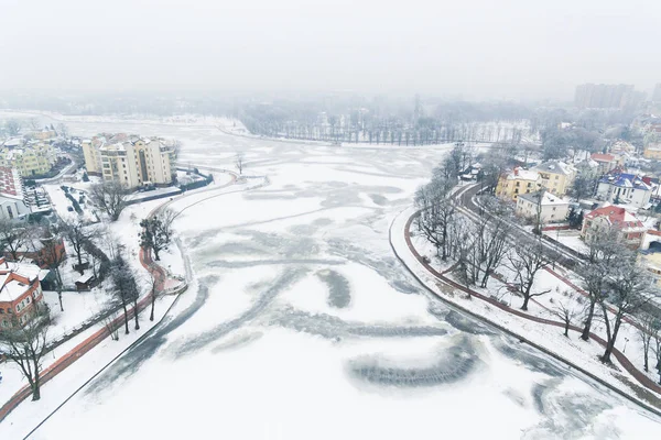 空中: 冬季冰冻上湖, 加里宁格勒 — 图库照片