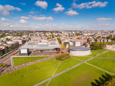 Museum square Amsterdam, yukarıdan görünüm