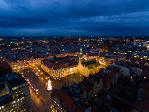 Aerial: Old square of Wroclaw at night — Stock Photo, Image