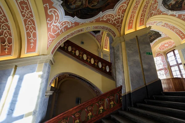 A escada pitoresca do museu da Universidade de Wroclaw — Fotografia de Stock