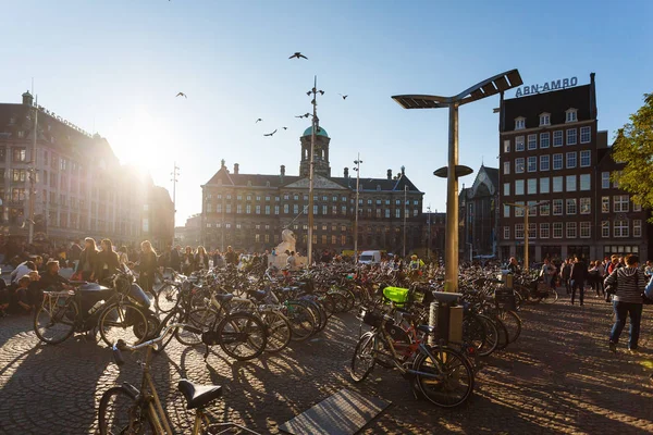 Der damm platz, amsterdam — Stockfoto