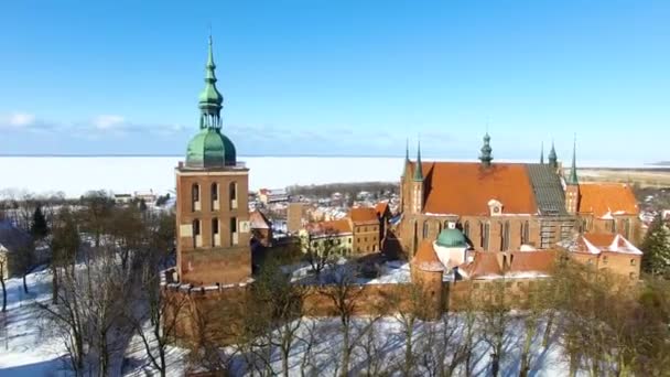 Aéreo Castelo Frombork Polônia Inverno — Vídeo de Stock