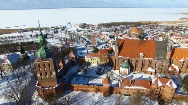 冬時ポーランド フロンボルクの空中 — ストック動画