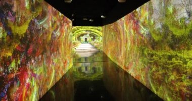 Rome, İtalya - 10 Mart 2018: Büyük etkileşimli perde Manet bir sanat reprodüksiyon Sergisi açılan del Vittoriano'ya Müzesi Roma ile