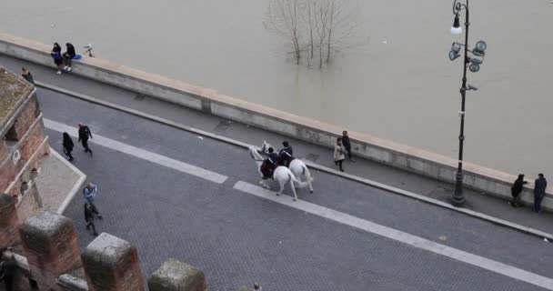 Roma Itália Março 2018 Polícia Montada Patrulha Rota Turística Roma — Vídeo de Stock