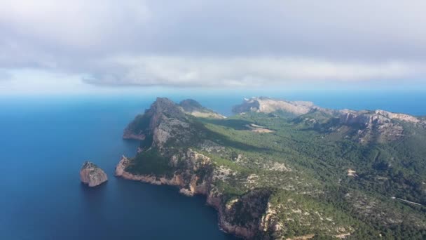 Luftaufnahme Des Kaps Formentor Auf Mallorca Spanien — Stockvideo