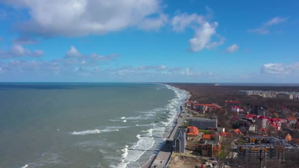 Lkbaharda Zelenogradsk Tatil Köyünün Deniz Manzarası — Stok video