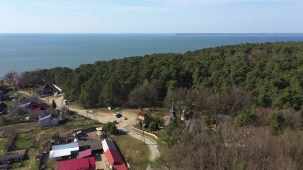 Vista Aérea Iglesia Dmitriya Solunskogo Aldea Ladushkin Rusia — Vídeo de stock