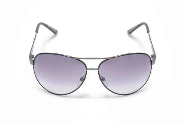 Męskie okulary w metalowej ramie na białym tle — Zdjęcie stockowe