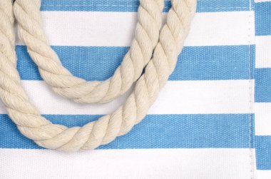 Kırmızı ve beyaz şerit arka plan