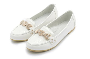 Beyaz mokasen beyaz izole