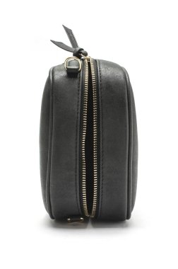 küçük siyah çanta üzerinde beyaz izole fermuar ile