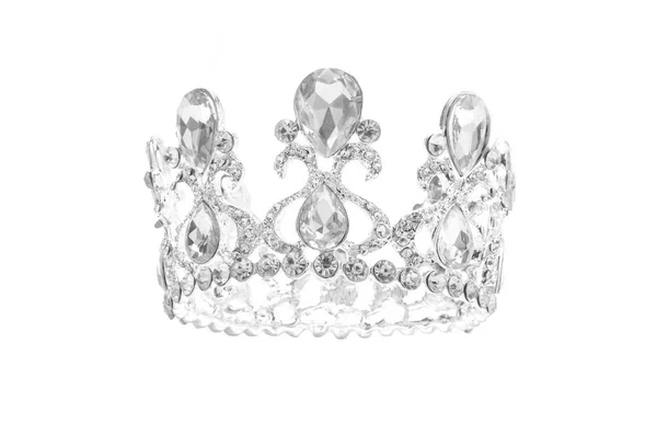 Kroon met diamanten geïsoleerd op witte achtergrond — Stockfoto