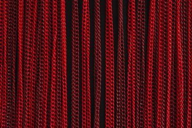 siyah bir zemin üzerine kırmızı zincirinin bir doku