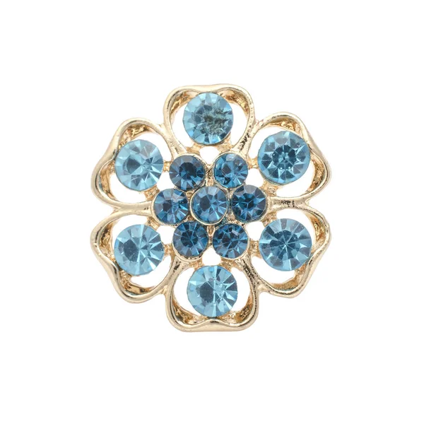 Broche redondo de oro con diamantes azules aislados en blanco —  Fotos de Stock