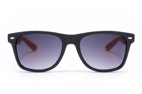 Óculos de sol em moldura de plástico preto grosso isolado em branco — Fotografia de Stock