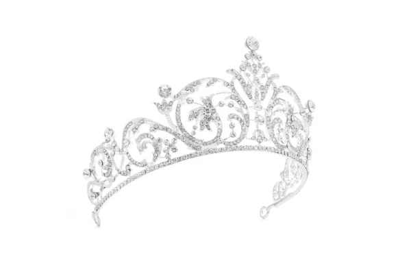 Tiara prata com diamantes sobre fundo branco — Fotografia de Stock