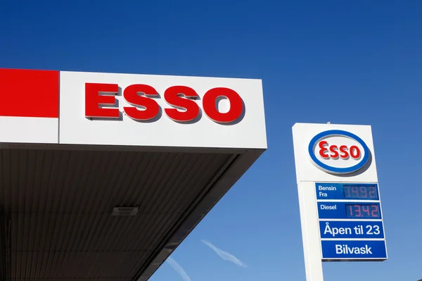 Estación de servicio Esso — Foto de Stock