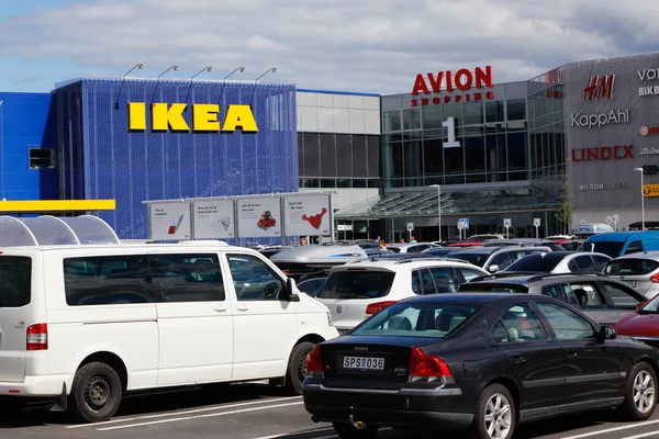 Ikea und Avion — Stockfoto