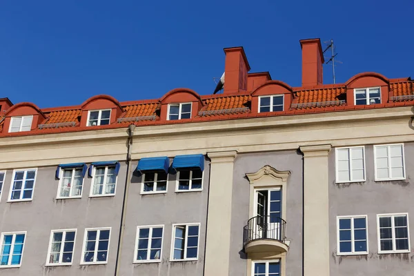 Residential building top floors — Stock Photo, Image