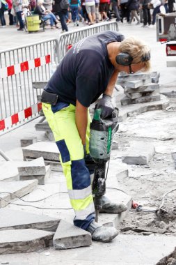 Jackhammer yol işçisi