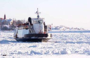 Tekne Suomenlinna için