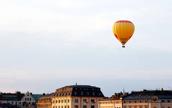 Ballong �ver Stockholm — Stock Photo, Image