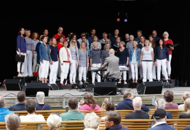 Koro performe kitlesi